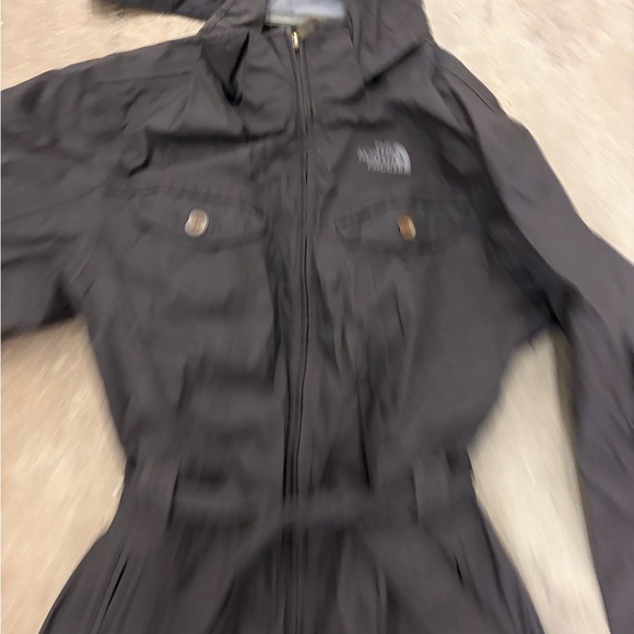 North face brown plaid belted spring jacket - Picture 3 of 7